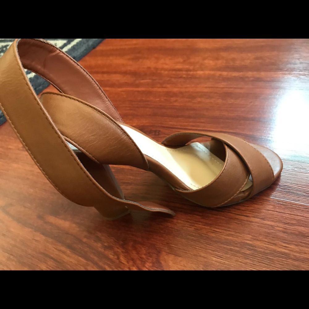 Shoes - Picture 3 of 5